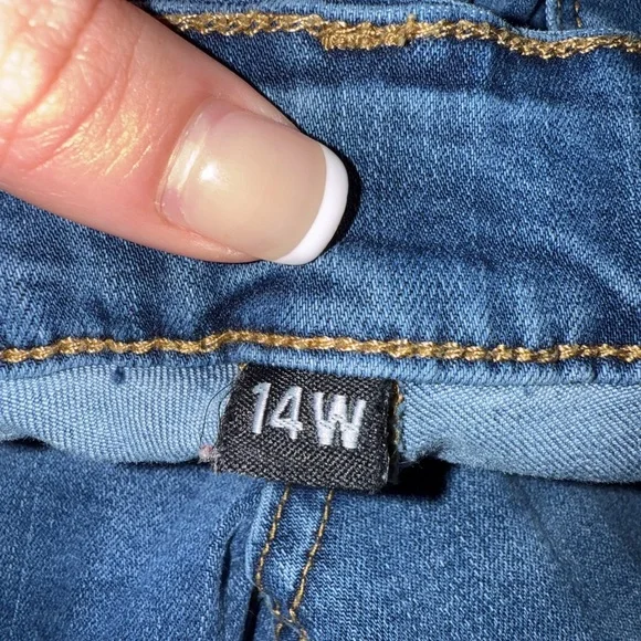 Blue Flared Women's Jeans - Picture 4 of 5